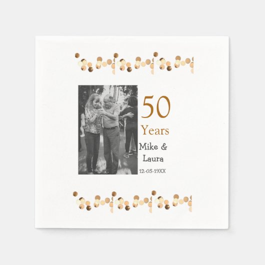 50周年記念ハッピーカップル名を追加する日付weddin スタンダードカクテルナプキン (正面)