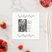 50周年記念ハッピーカップル名を追加する日付weddin スタンダードカクテルナプキン (インサイチュ)