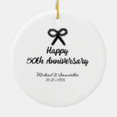 50周年記念ハッピーカップル名を追加する日付weddin セラミックオーナメント (裏面)