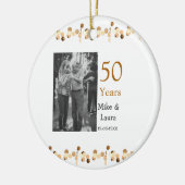 50周年記念ハッピーカップル名を追加する日付weddin セラミックオーナメント (左)