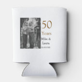 50周年記念ハッピーカップル名を追加する日付weddin 缶クーラー (裏面)