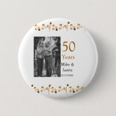 50周年記念ハッピーカップル名を追加する日付weddin 缶バッジ (正面)