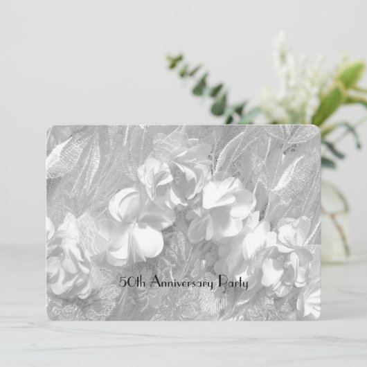 50周年記念パーティーエレガントホワイトフローラ 招待状 (スタンド正面)