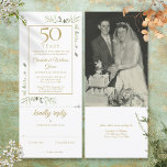 50周年記念写真樹結婚葉RSVP 招待状<br><div class="desc">1つの招待状とrsvpカードで水色の緑の葉を特徴とする。シックなお気に入りの金ゴールド結婚タイポグラフィで50周年記念の特別なお祝い詳細と結婚、あなたの写真でパーソナライズ。招待状には、切り取り可能なRSVPカードとゲスト情報詳細が含まれる。Thisisnomeによる設計©</div>