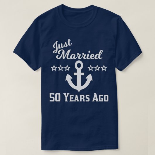 50周年記念結婚たった今結婚しました50年Cru Tシャツ (デザイン正面)