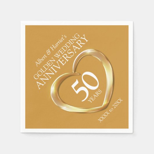 50周年記念結婚ハート名前をカスタムする スタンダードカクテルナプキン (正面)