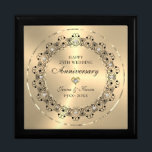 50周年記念結婚贈 ギフトボックス<br><div class="desc">50周年を記念し結婚て、このデザインエレガントで50周年を迎え、イメージメタリックな金ゴールドの背景に黒華美い曼荼羅を描く。白いダイヤモンドで装飾された文字は、光沢のある金ゴールドの円の内側に黒でカスタマイズ可能。</div>
