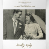 50周年記念 ハートのコンフェッティ ウェディング フォト 三つ折り招待状 (内部中)