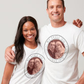 50回目の結婚記念日おめでとう 私たちは今も変わらず 記念写真入り Tシャツ