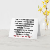 "50地帯!" 笑わされるな第50誕生日プレゼント! カード (黄色い花)