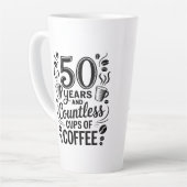 50年と無数のコーヒーカップ カフェラテマグ (左アングル)