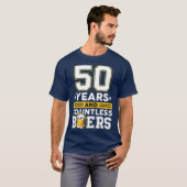 50年と無数のビールおもしろい誕生日 Tシャツ (正面フル)