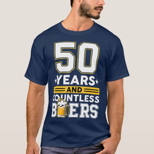 50年と無数のビールおもしろい誕生日 Tシャツ (正面)