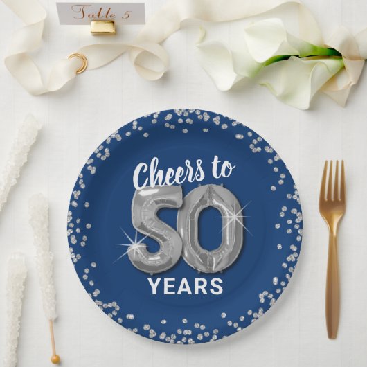 50年の人生に乾杯 モダンな50歳の誕生日 ペーパープレート (ウェディング)