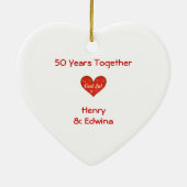 50年は一緒にスウェーデンのカスタムなハートに日付を記入しました セラミックオーナメント (裏面)