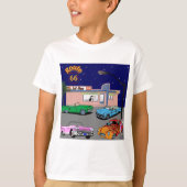 50年代のダイナーのルート66およびヴィンテージ車 Tシャツ (正面)