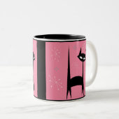 50年代のレトロの黒猫のピンクのポップアートのコーヒー・マグ ツートーンマグカップ (正面右)