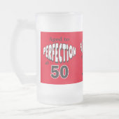 50歳で完全熟成 | 50誕生日 フロストグラスビールジョッキ (左)