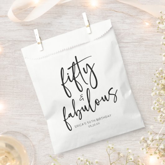 50歳のミニマリスト50th誕生日パーティー フェイバーバッグ (クリップ留めされた状態)