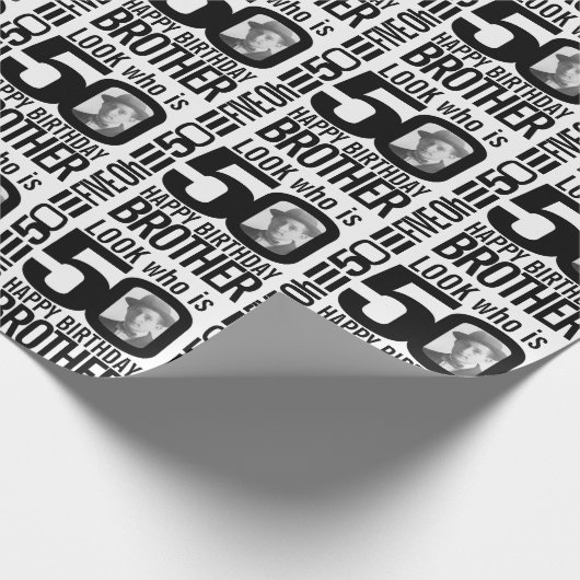 50歳のモノ50歳の写真の兄弟を見て ラッピングペーパー (角)