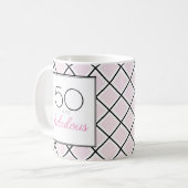 50歳の華やかなピンクの誕生日 コーヒーマグカップ (正面左)