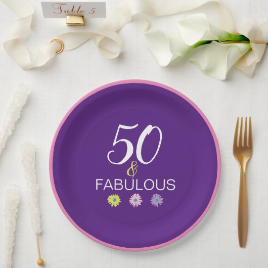 50歳の誕生日おめでとう 素敵なデイジーの節目 ペーパープレート (ウェディング)