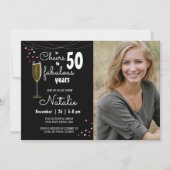 50歳の誕生日おめでとう！素晴らしい50年 黒 招待状 (正面)