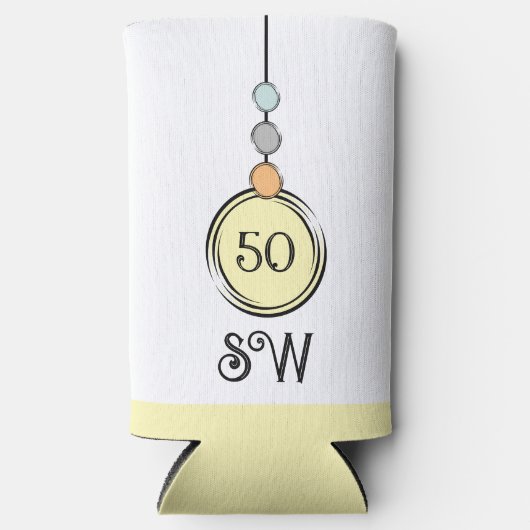 50歳の誕生日に任意の年齢の黄色の白を追加イニシャル スリム缶クーラー (正面)