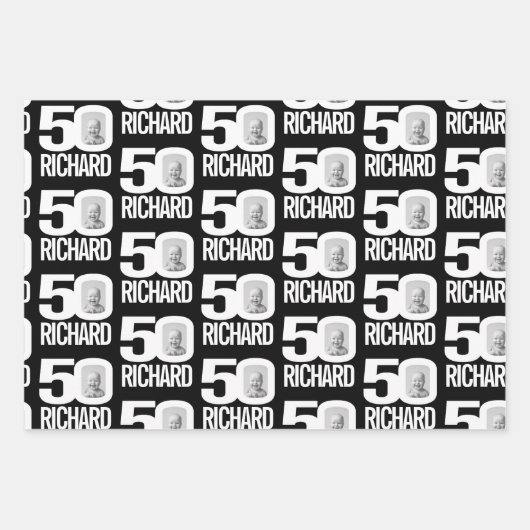 50歳の誕生日の赤い白のルック50カスタムの写真の名前 ラッピングペーパーシート (正面2)