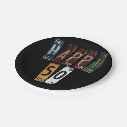 50歳の誕生日の錆びたライセンスプレート ペーパープレート (アングル)
