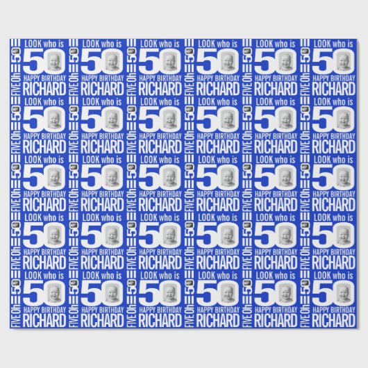50歳の誕生日の青の白のルック50カスタムの写真名 ラッピングペーパー (フラット)