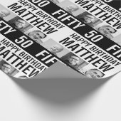 50歳の誕生日の3枚の写真の白黒ストライプの ラッピングペーパー (角)