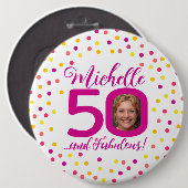 50歳の誕生日カラフルピンク黄色の紙吹雪写真 缶バッジ (正面&裏面)