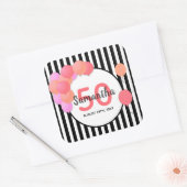 50歳の誕生日バルーンアーチ白い黒ストライプ色 スクエアシール (封筒)
