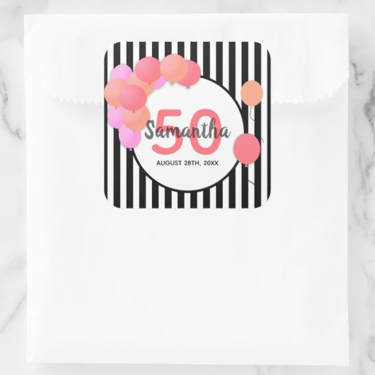50歳の誕生日バルーンアーチ白い黒ストライプ色 スクエアシール (バッグ)
