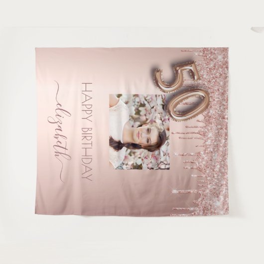 50歳の誕生日パーティーの写真 ローズゴールド グリッター ピンク タペストリー (正面(横))