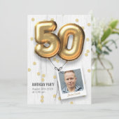 50歳の誕生日パーティーへの招待アダルト金ゴールド気球 招待状 (スタンド正面)