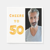 50歳の誕生日パーティー写真ホワイト金ゴールド スタンダードカクテルナプキン (正面)