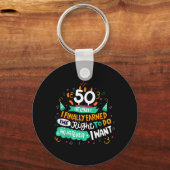 50歳の誕生日パーティー おもしろい年齢 50 おもしろい引用 キーホルダー (正面)