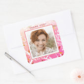 50歳の誕生日ピンクの白い葉の感謝してい写真 スクエアシール (封筒)