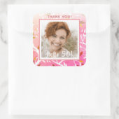 50歳の誕生日ピンクの白い葉の感謝してい写真 スクエアシール (バッグ)