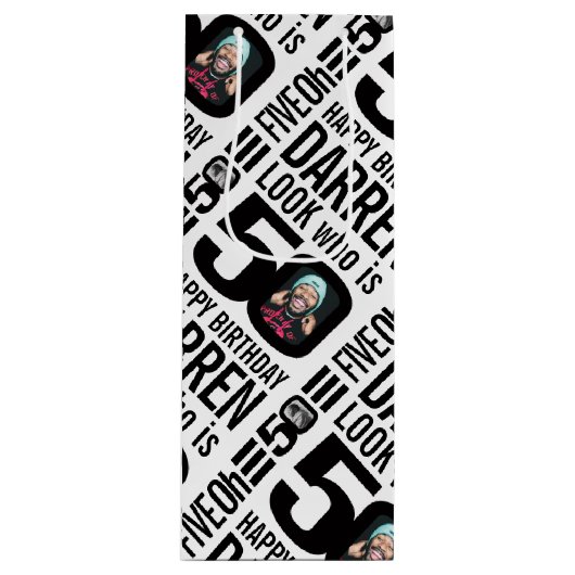 50歳の誕生日ブラックルック50カスタム人の写真名 ワインギフトバッグ (正面)