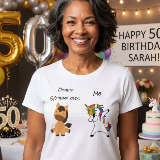 50歳の誕生日ユニコーン面白い馬ダビングギフト Tシャツ