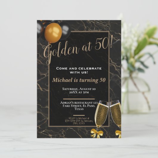 50歳の誕生日招待状: 50歳のゴールデンアットQR 招待状 (スタンド正面)