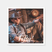 50歳の誕生日50歳のカスタム写真50人の男性スクリプト スタンダードカクテルナプキン (正面)