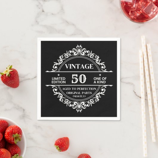50歳の黒と白のヴィンテージの誕生日 スタンダードカクテルナプキン (インサイチュ)