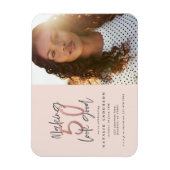 50歳モダン誕生日シックタイポグラフィバラ金ゴールド マグネット (縦)