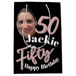 50番目の誕生日写真バラピンクカスタム  ミディアムペーパーバッグ