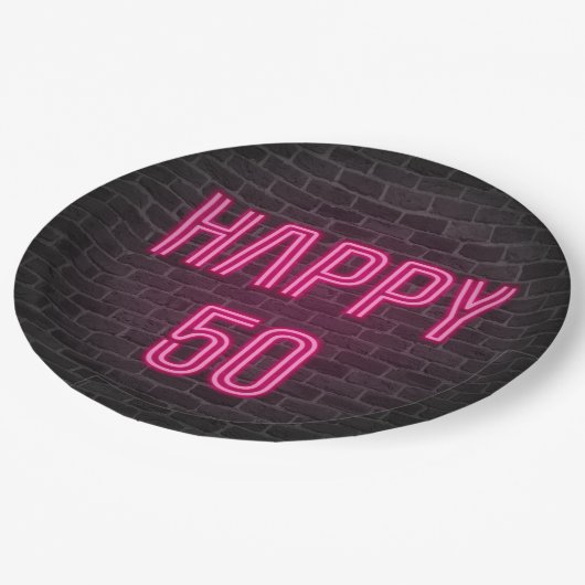 50白熱［赤熱］光を放つ誕生日ピンクのネオン ペーパープレート (アングル)