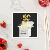 50誕生日の金ゴールドバルーン(白) スタンダードカクテルナプキン (インサイチュ)